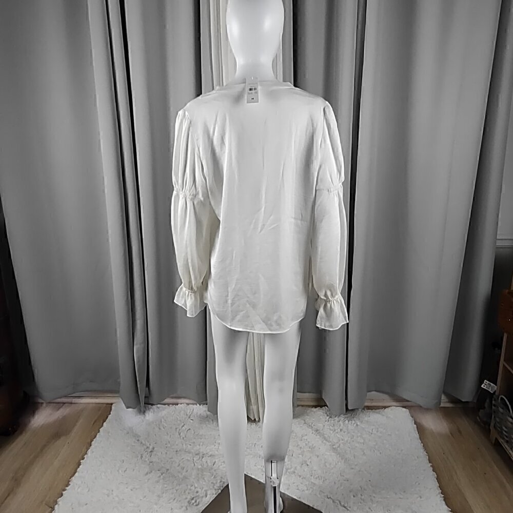 Ann Taylor Ivory V-Neck Puff Sleeve Blouse Boho Romantic Office Top Size M (NWT) - Picture 3 of 14